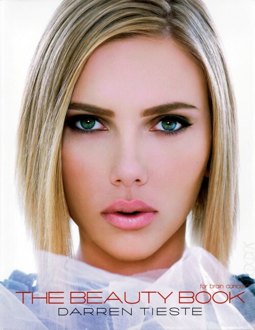 Scarlett_Johansson-Kosty555.info--00017d79bb89edcc9720.jpeg