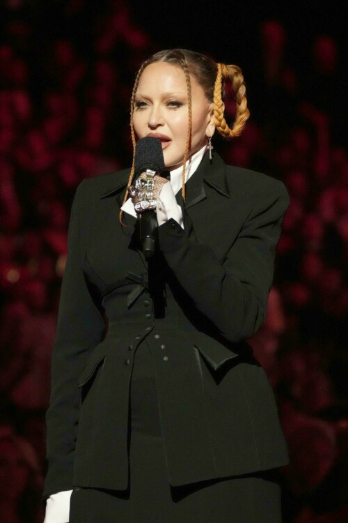 Madonna2023_Kosty555.info00330a80eb514925e4bb.jpeg