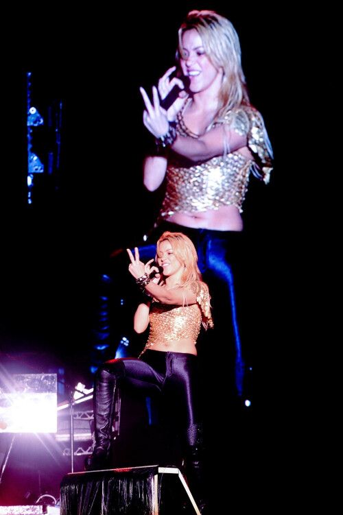 #Shakira performs live in Sao Paulo - March 20, 2011

Shakira Concert at Pop Music Festival São Paulo 2011