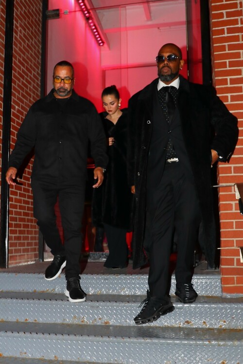 555-37c934da93ac8e9fb2