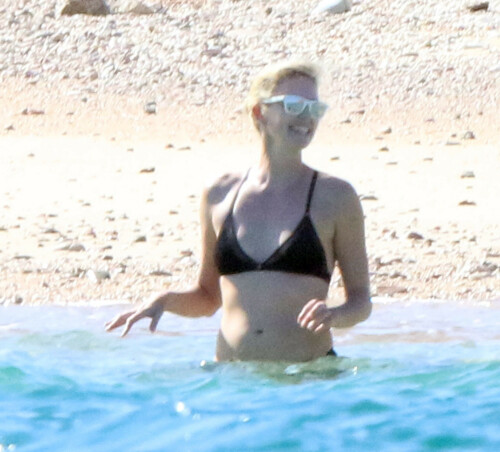 Charlize Theron Bikini Candids – Thanksgiving Weekend in Los Cabos, Mexico - November 23, 2017