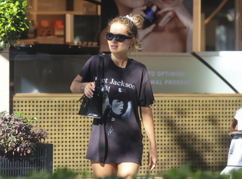 Rita Ora Candids - Out Shopping In Double Bay, Sydney, Australia - March 31, 2023

Her Celebrity Style: Vintage 1989 Janet Jackson Rhythm Nation 1814 Concert Tour T Shirt + Selvatore Ferragamo Geometric Shoulder Bag