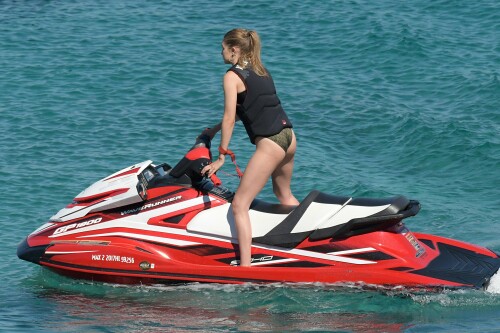 Gigi Hadid enjoy her sunny day on a Jet ski in Mykonos, Greece - Bikini Body And Hot Long Legs & Sexy Ass - July 2, 2018