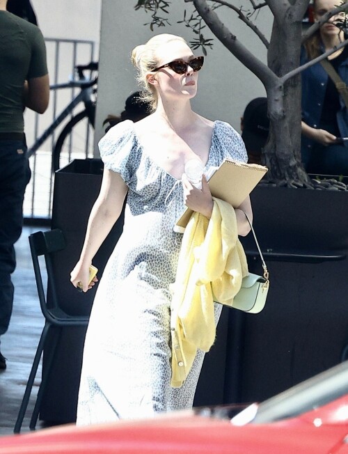 Elle Fanning In Silver Lake - April 6, 2023

Her Celebrity Style: Doen Sofia Dress + Gucci Horsebit 1955 Small Shoulder Bag