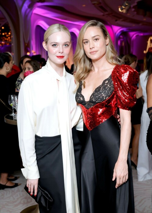 Elle Fanning attends at The Daily Front Row's Seventh Annual Fashion LA Awards in Beverly Hills - April 23, 2023

Elle Fanning Wore Givenchy To The Daily Front Row’s 7th Annual Fashion Los Angeles Awards

Elle Fanning attended the Daily Front Row’s 7th Annual Fashion Los Angeles Awards on Sunday (April 23) in Beverly Hills, California, as a guest presenter.

‘The Great’ actress wore a Givenchy Fall 2023 look.

The romantic notion created by the pale-yellow silk satin blouse which makes the look so quintessentially elegant.

When it comes to the low-waist maxi skirt, it looked good in some pictures, and too long in others which depended on her pose.

Crisp, clean, minimalist, and elegant. It looks like Elle is fully embarking on a new style chapter.

#ElleFanning