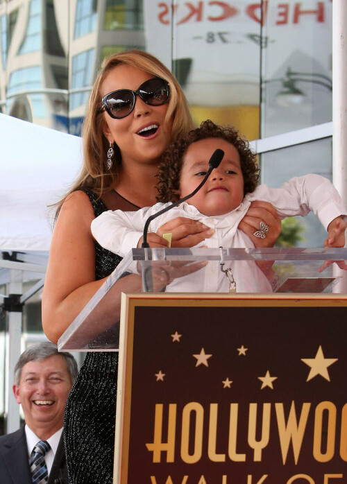 Mariah Carey on Hollywood Boulevard where she was honored with the 2,556th star on the Hollywood Walk of Fame - August 5, 2015 

#MariahCarey