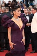 SalmaHayek_Cannes_2023_125c045e6dfcbd32a3