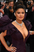 SalmaHayek_Cannes_2023_82c4cd9a23e289b81b