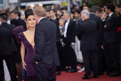 SalmaHayek_Cannes_2023_91e6ffc9d30f399569.jpeg