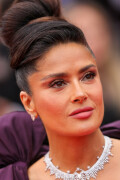 SalmaHayek_Cannes_2023_995a25d976ef35ffe8