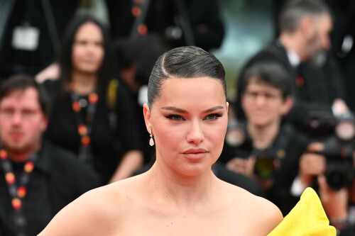 Adriana-Lima-Cannes-Film-Festival---May-18-2023-4524e1b7f8faa16a8f