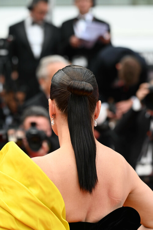 Adriana-Lima-Cannes-Film-Festival---May-18-2023-48d509a5156d7909bc.jpeg