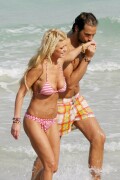 Tara-Reid-Kosty555.info-00073bb0b2bfc64d609d