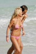 Tara-Reid-Kosty555.info-0009a17d1d6d330c0388