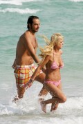 Tara-Reid-Kosty555.info-0036d6e2382f01925791