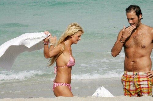 Tara-Reid-Kosty555.info-00553d4dad9604c08268