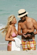 Tara-Reid-Kosty555.info-006089b2eab9ae82bd5d