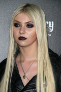 Taylor-Momsen-Kosty555.info--002913d806416f01aa64