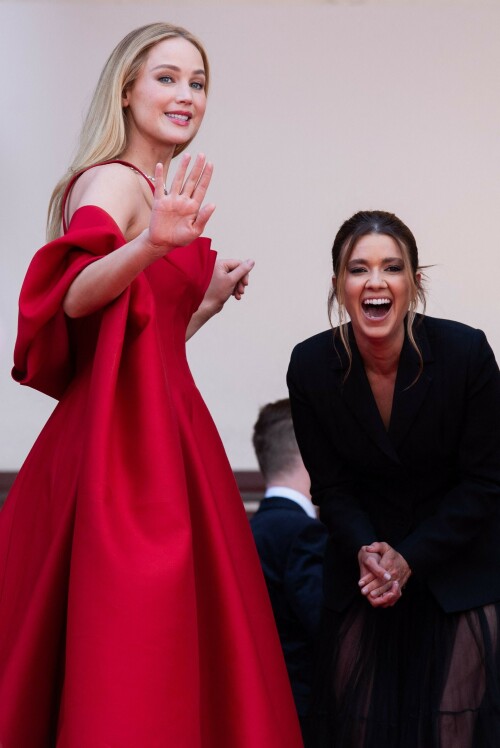 Jennifer_Lawrence_Cannes2023_209d6962c1c7fdedffc.jpeg