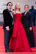 Jennifer_Lawrence_Cannes2023_21402bc229bc0d0a015