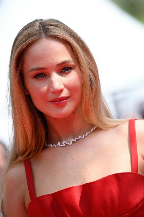 Jennifer_Lawrence_Cannes2023_256d26f889e347c7966.jpeg