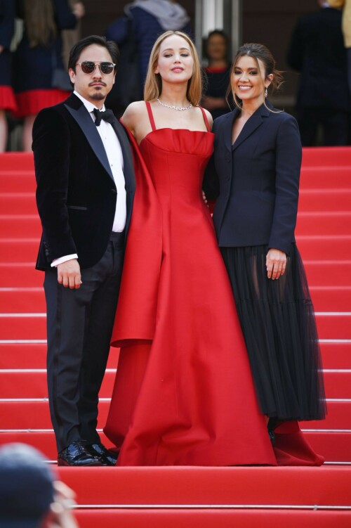 Jennifer_Lawrence_Cannes2023_2663b5fcc81b6c2a602.jpeg