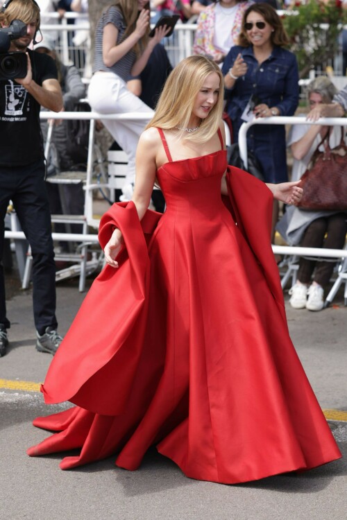 Jennifer_Lawrence_Cannes2023_2754d4ad4ee3165f88f.jpeg