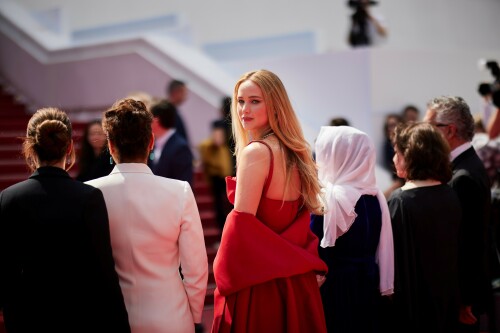 Jennifer_Lawrence_Cannes2023_2909d53fae2abbd2613.jpeg