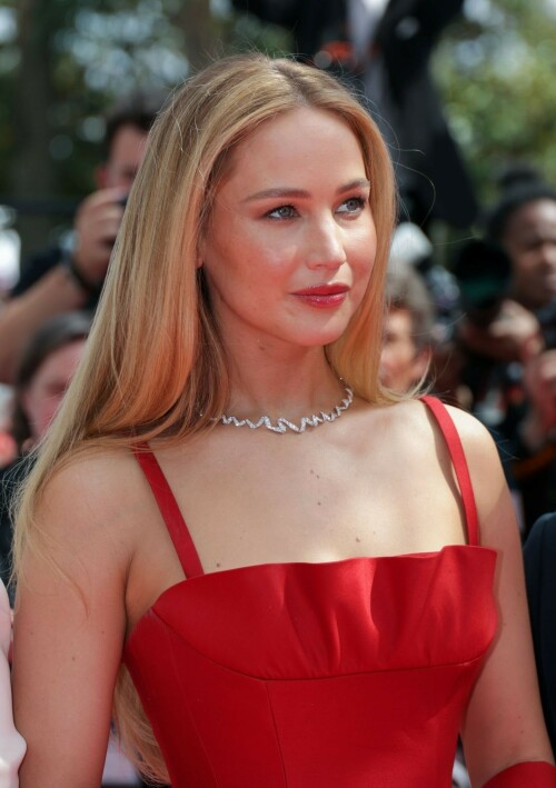 Jennifer_Lawrence_Cannes2023_291866ef90449cb65d2.jpeg