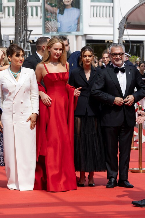 Jennifer_Lawrence_Cannes2023_571a3fc7921c96a88b