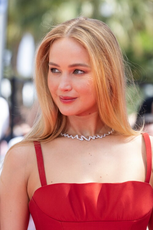 Jennifer_Lawrence_Cannes2023_6553721bb4d524264f.jpeg