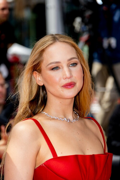 Jennifer_Lawrence_Cannes2023_966e087bd9efe312c9.jpeg