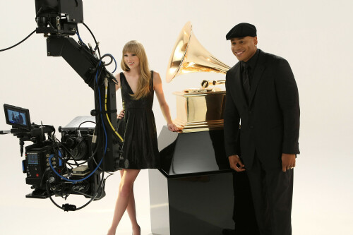 Taylor_Swift-Kosty555.info0b6f6512ef955c5b