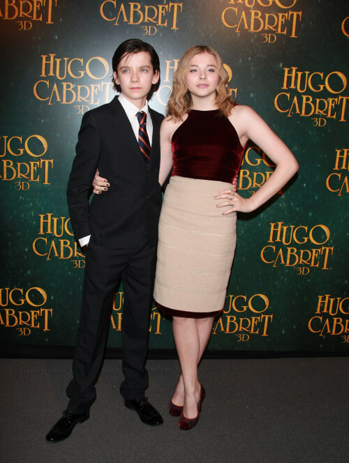 Chloe-Moretz-Kosty555.info--0170984ff91b0435795.jpeg