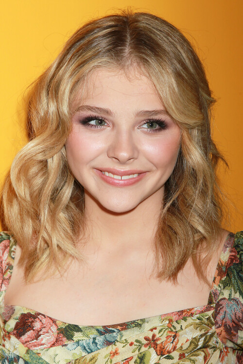 Chloe-Moretz-Kosty555.info--017672457069f91fbb9.jpeg