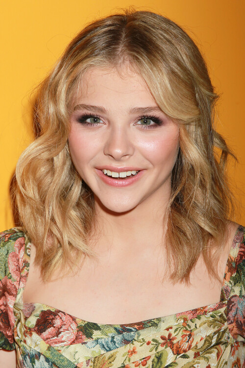 Chloe-Moretz-Kosty555.info--018972f1f4cade4096b.jpeg