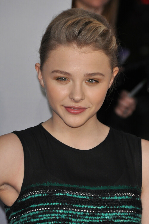 Chloe-Moretz-Kosty555.info--01999ea8eeb07266c87.jpeg