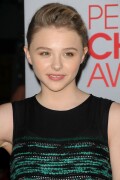 Chloe-Moretz-Kosty555.info--0204e7a42dd1369120a