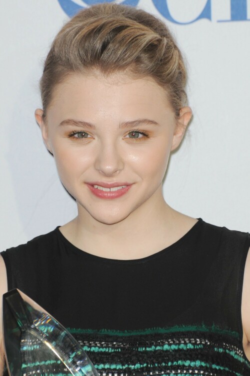 Chloe-Moretz-Kosty555.info--0214be29f39d893a4e8.jpeg