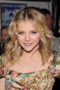 Chloe-Moretz-Kosty555.info--026094fe928dfffe24d