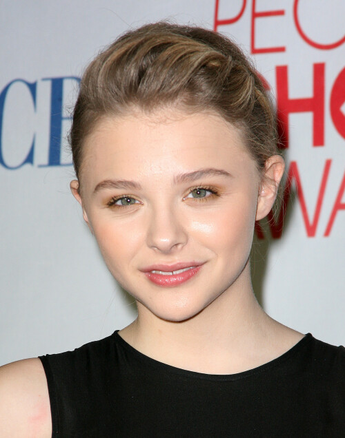 Chloe-Moretz-Kosty555.info--032236c031f5b68f4ec