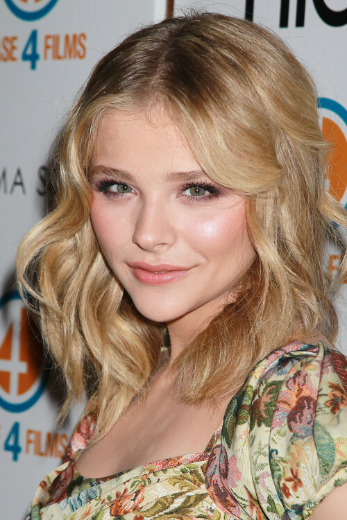 Chloe-Moretz-Kosty555.info--040c640ecd3c478bdcf.jpeg