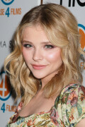 Chloe-Moretz-Kosty555.info--040c640ecd3c478bdcf