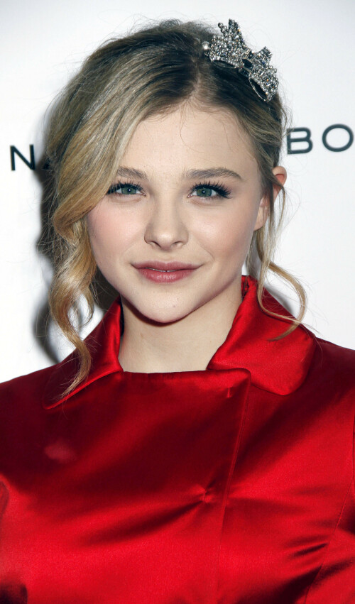 Chloe-Moretz-Kosty555.info--044137bb7cbb91dd104.jpeg