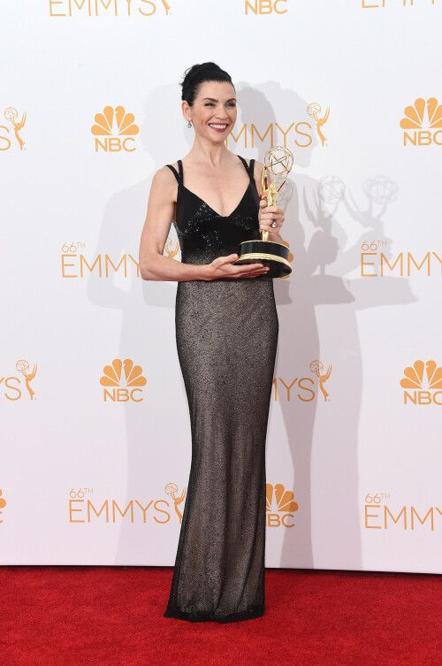 JuliannaMargulies_Emmy2014_26b55dc4a173abfc3f