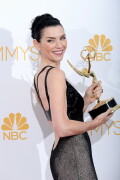 JuliannaMargulies_Emmy2014_53b08f1db90a5eeae3