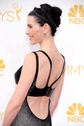 JuliannaMargulies_Emmy2014_565ced8e85046d0190