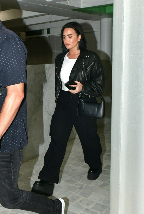 Demi-Lovato-Beverly-Hills---June-28-2023-14ee2fb42a94206cca.jpeg