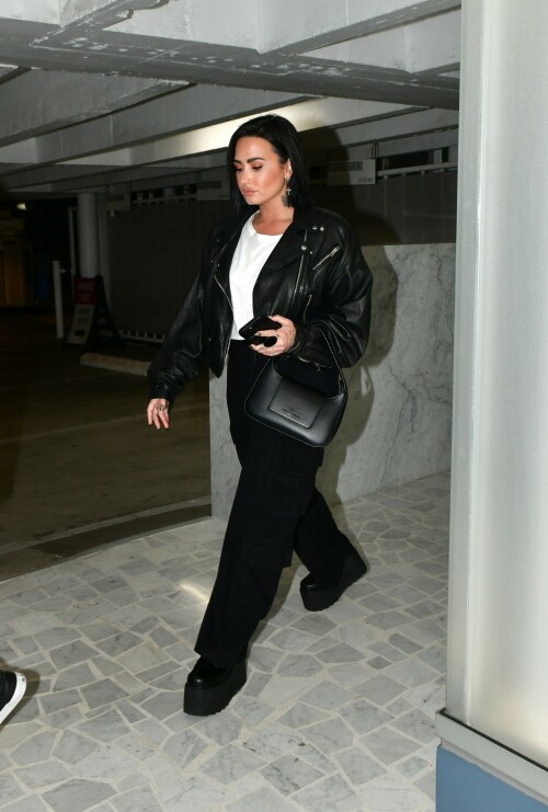 Demi-Lovato-Beverly-Hills---June-28-2023-1941394ec8d161ee3f.jpeg