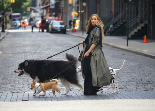 Jennifer-Lawrence-filming-a-Dior-commercial-New-York-June-28-2023-85a2ecb59186759bf.jpeg